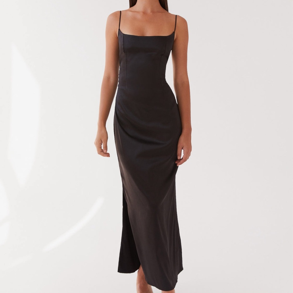 Elegant Black Evening Dress